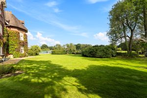 Photo 3- click for photo gallery